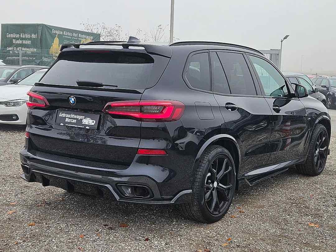 Foto 5: BMW X5 xDrive30d Aut. M-Paket Diamond Edition VOL...