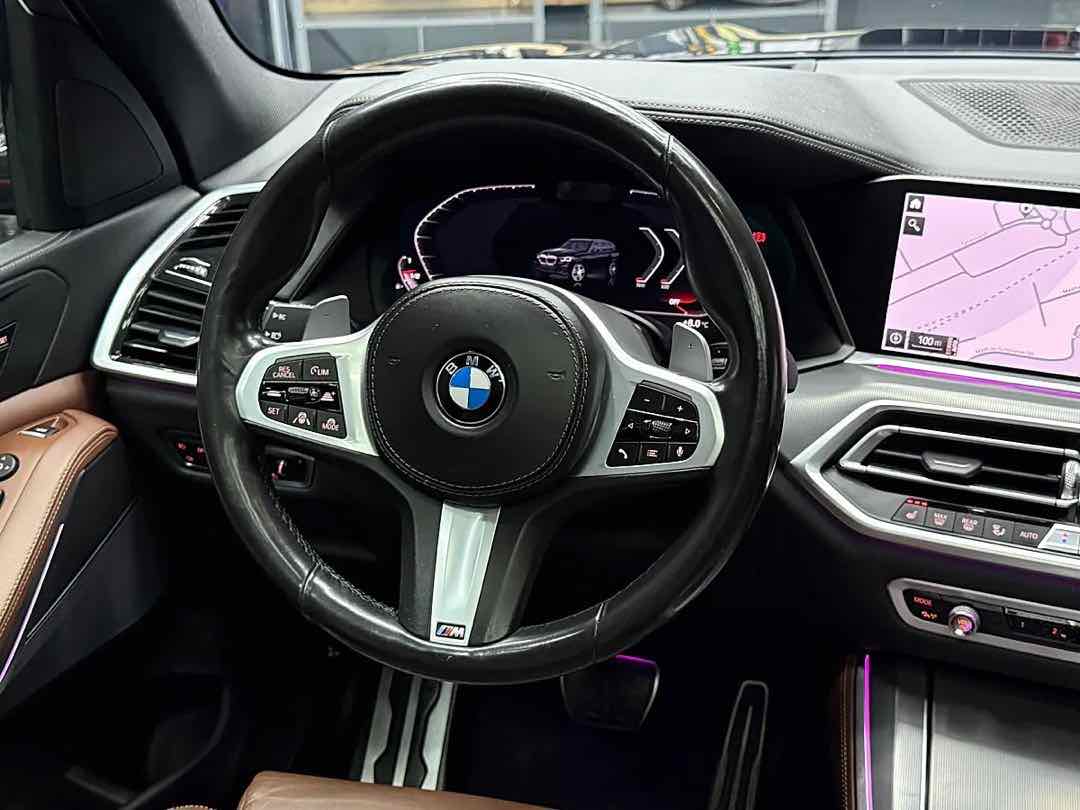 Foto 13: BMW X5 xDrive30d Aut. M-Paket Diamond Edition VOL...