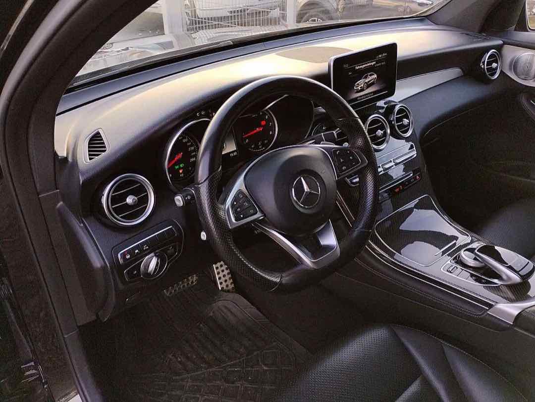 Foto 10: Mercedes-Benz GLC-Klasse GLC 250 Coupé 4MATIC AMG