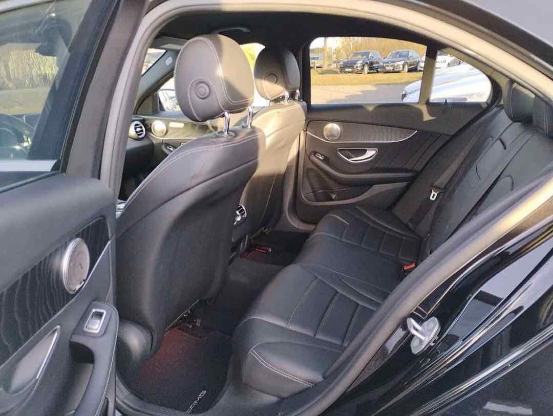 Foto 13: Mercedes-Benz C-Klasse C 220 d 4MATIC Aut. AMG-Line!