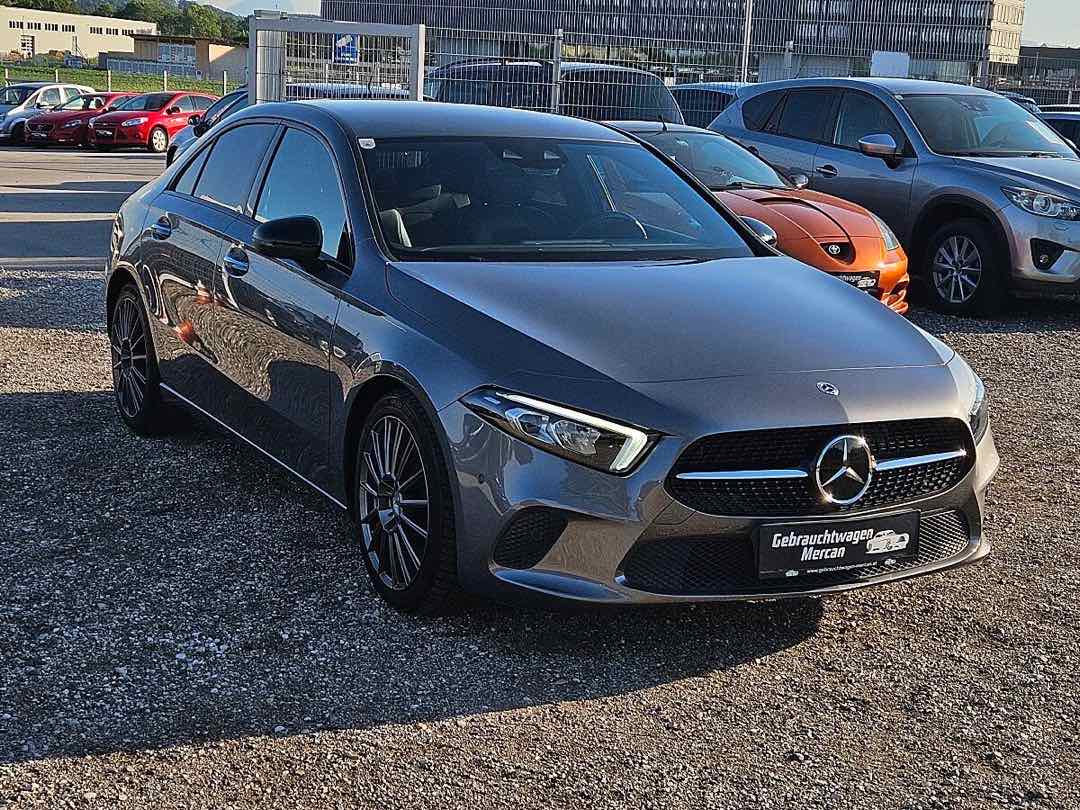 Foto 4: Mercedes-Benz A-Klasse A 180 d Limousine Automatik / Top Ausstattung
