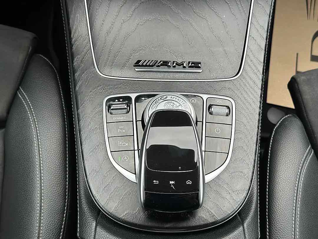 Foto 13: Mercedes-Benz E-Klasse E 220 d AMG Line 4Matic TOP AUSSTATTUNG
