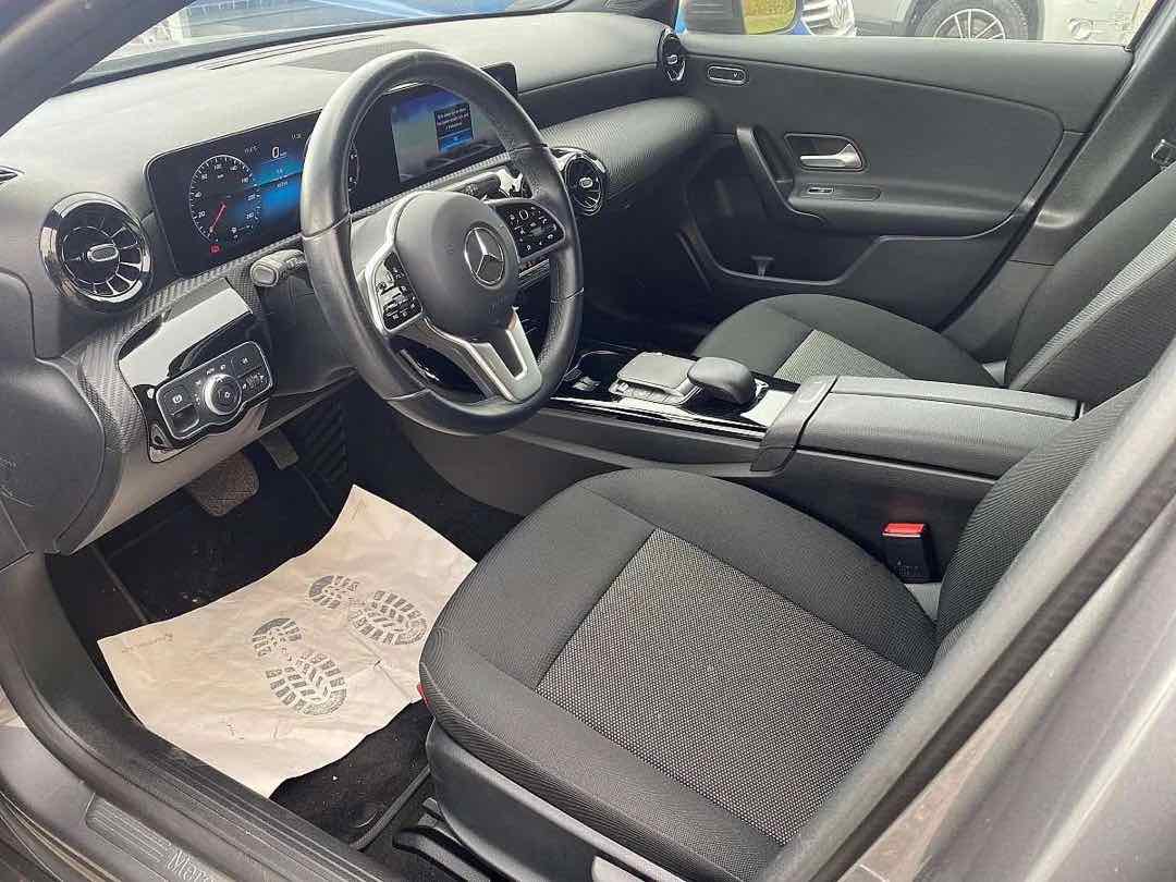 Foto 9: Mercedes-Benz A-Klasse A 180 d Aut.
