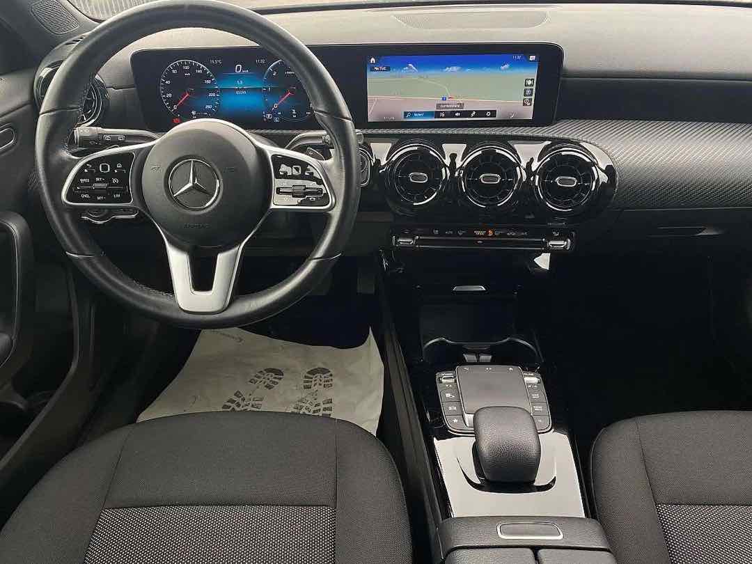 Foto 11: Mercedes-Benz A-Klasse A 180 d Aut.