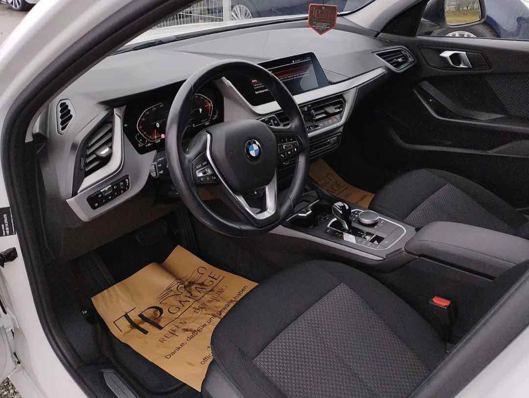 Foto 10: BMW 1er-Reihe 116d Top Ausstattung