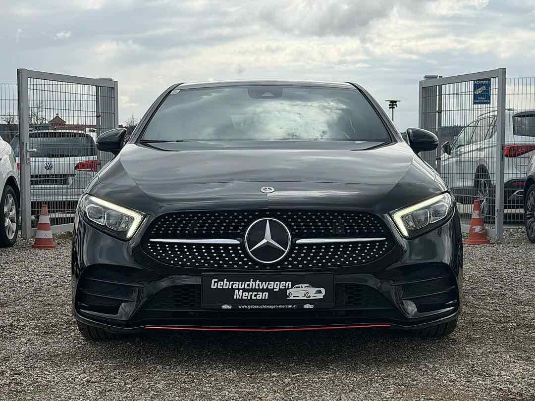 Foto 3: Mercedes-Benz A-Klasse A 180 Aut. AMG-Line