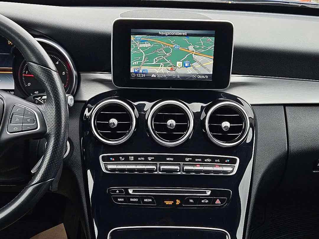Foto 9: Mercedes-Benz C-Klasse C 200 d T Aut. Limousine