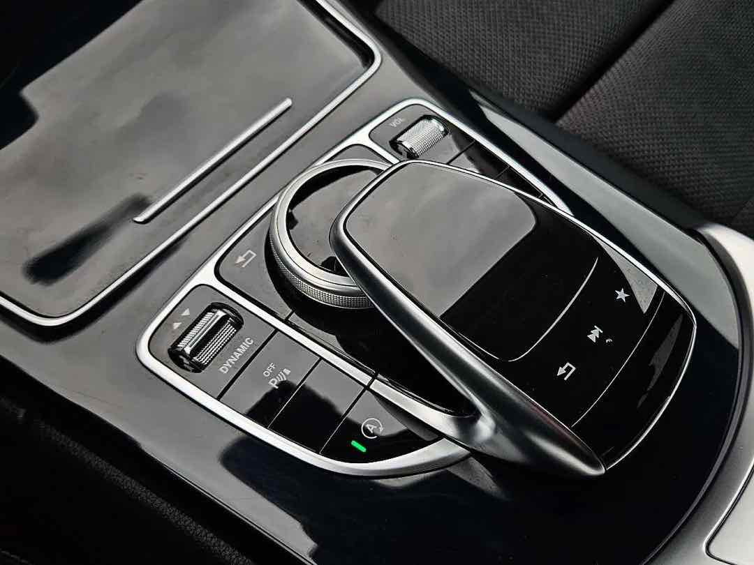 Foto 14: Mercedes-Benz C-Klasse C 200 d T Aut. Limousine