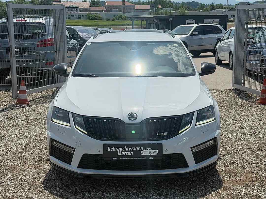 Foto 3: Skoda Octavia Combi RS 2,0 TDI DSG