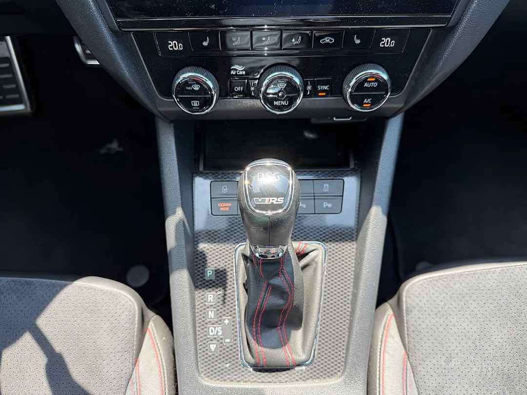 Foto 15: Skoda Octavia Combi RS 2,0 TDI DSG