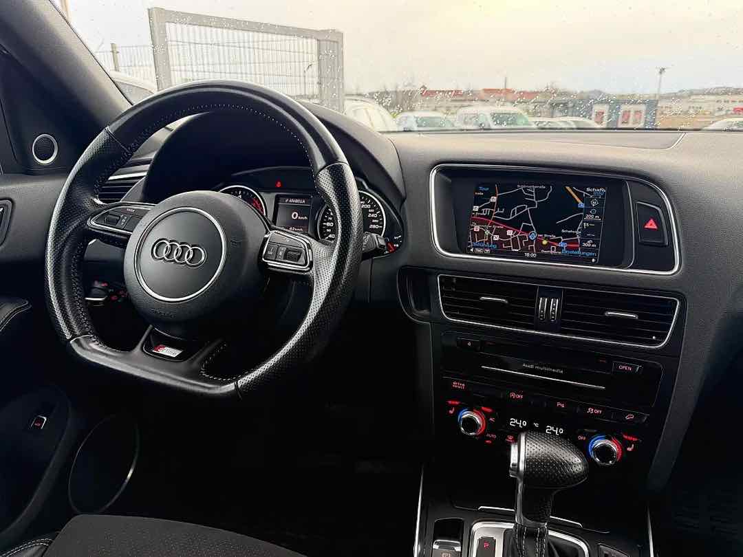 Foto 9: Audi Q5 3,0 TDI quattro S-LINE