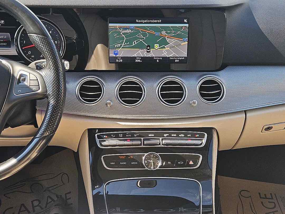 Foto 11: Mercedes-Benz E-Klasse E 350 Aut.