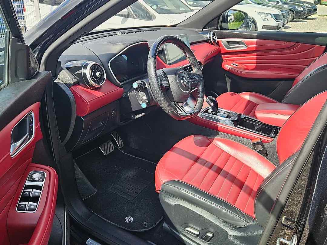 Foto 8: MG EHS 1,5T GDI PHEV Luxury Aut.