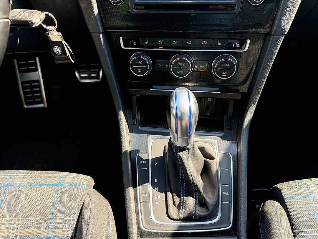 Foto 13: VW Golf GTE 1,4 PHEV