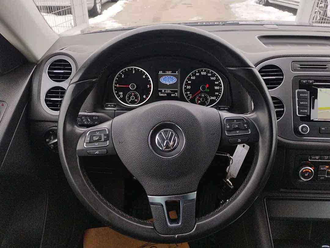 Foto 12: VW Tiguan 2,0 TDI BMT 4Motion Karat DSG