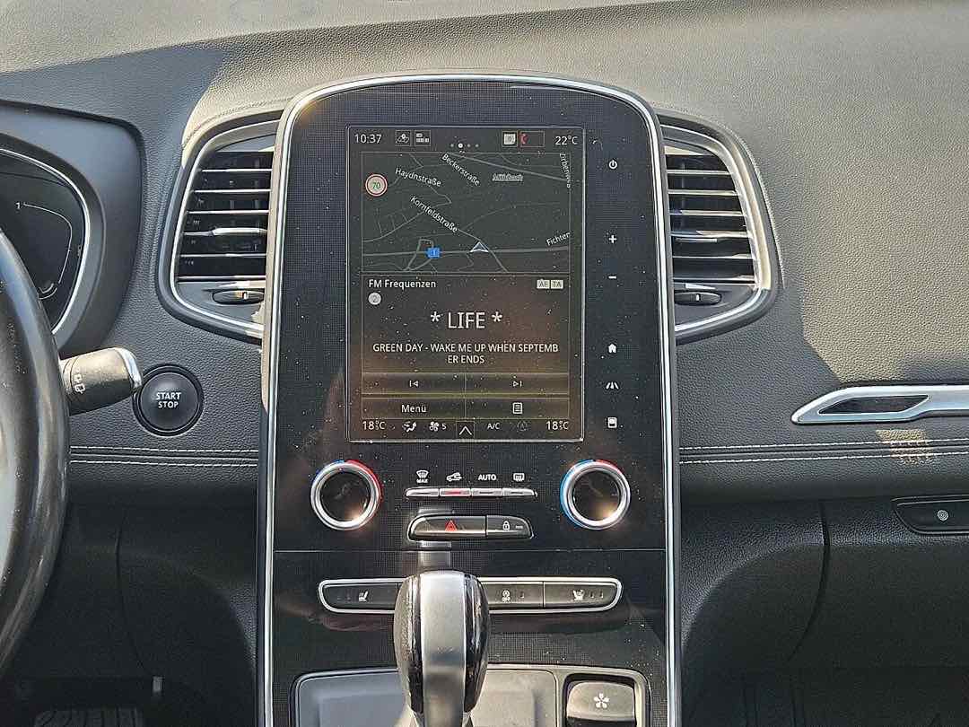 Foto 10: Renault Scénic Blue dCi 120 EDC BOSE