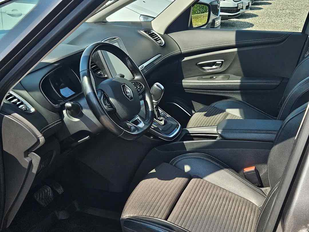 Foto 12: Renault Scénic Blue dCi 120 EDC BOSE